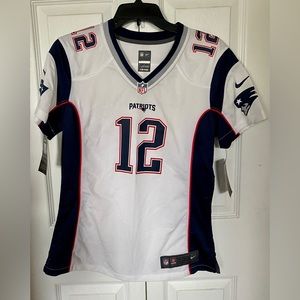 NFL Tom Brady Patriot’s Jersey #12 Women’s Medium NWOT